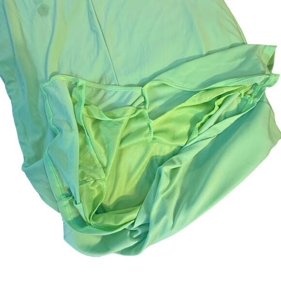 NWT Womans fashion nova lime green unstoppable cut out maxi skirt set plus 1X - Picture 8 of 9